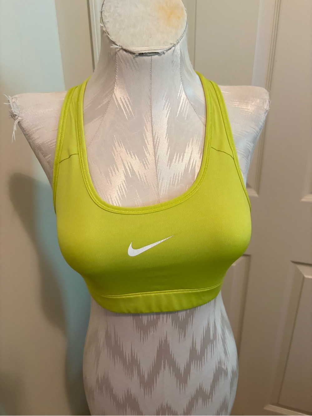 Nike Women's Lime Green Sports Bra - Supportive Racerback small runway